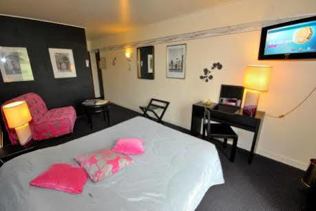 Hotel La Chaum'Yerres Chaumes-en-Brie Eksteriør billede